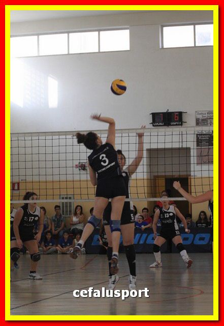 150523 volley 301_tn.jpg